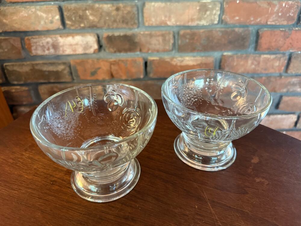 MCM Iittala Nuutajarvi Clear Flora Pedestal Bowls by Oiva Toikka - Set of 2